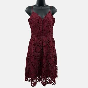 Adelyn Rae Floral Lace Midi Dress in Burgundy Wine | Size Small